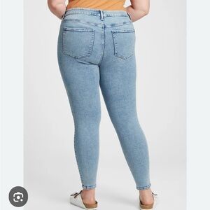 NWT Gap high rise legging jean